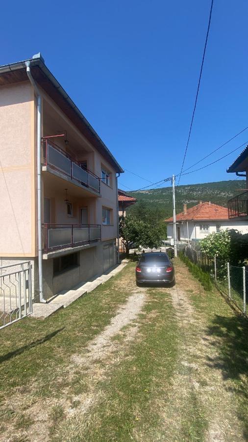 Apartamento Apartman “Iva” Drvar Exterior foto